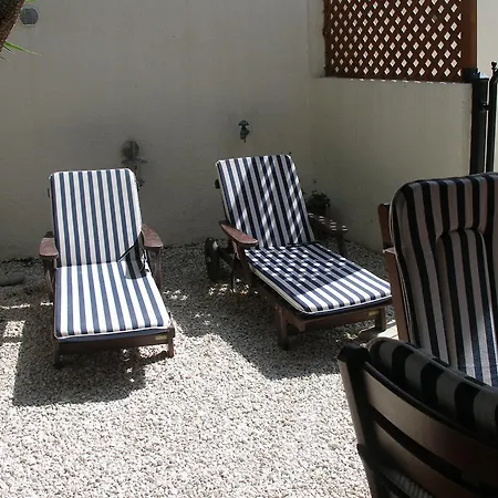 Apartment Mel & Bill's Paradise Block Klorakas